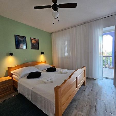 Apartman Lila Cunski Экстерьер фото
